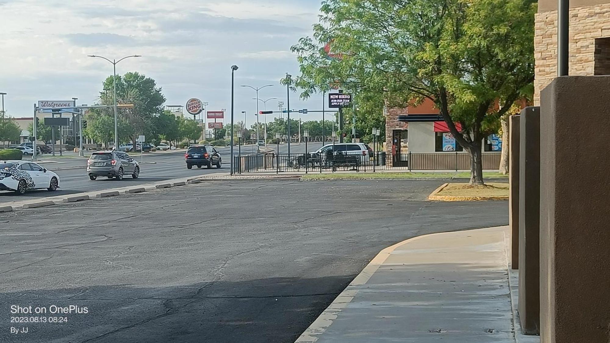 Clarion Inn & Suites, Roswell Buitenkant foto