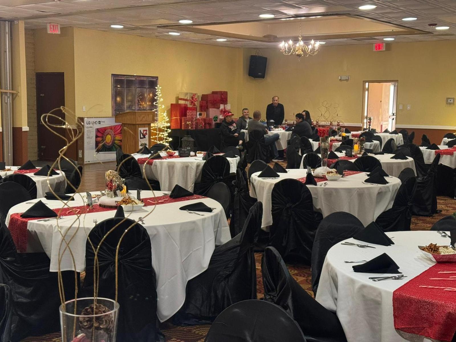 Clarion Inn & Suites, Roswell Buitenkant foto